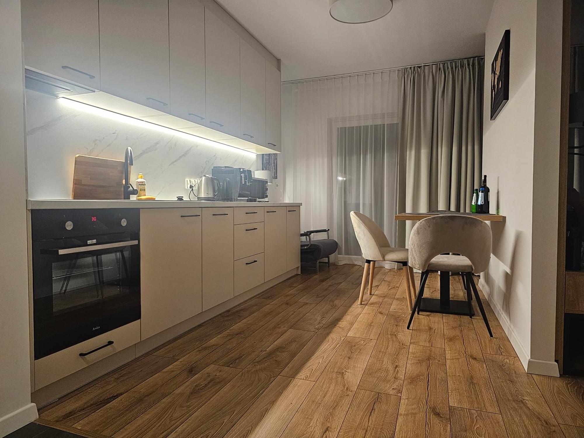 City Sense New Apartments - Main Station And City Center Βρότσλαβ Εξωτερικό φωτογραφία