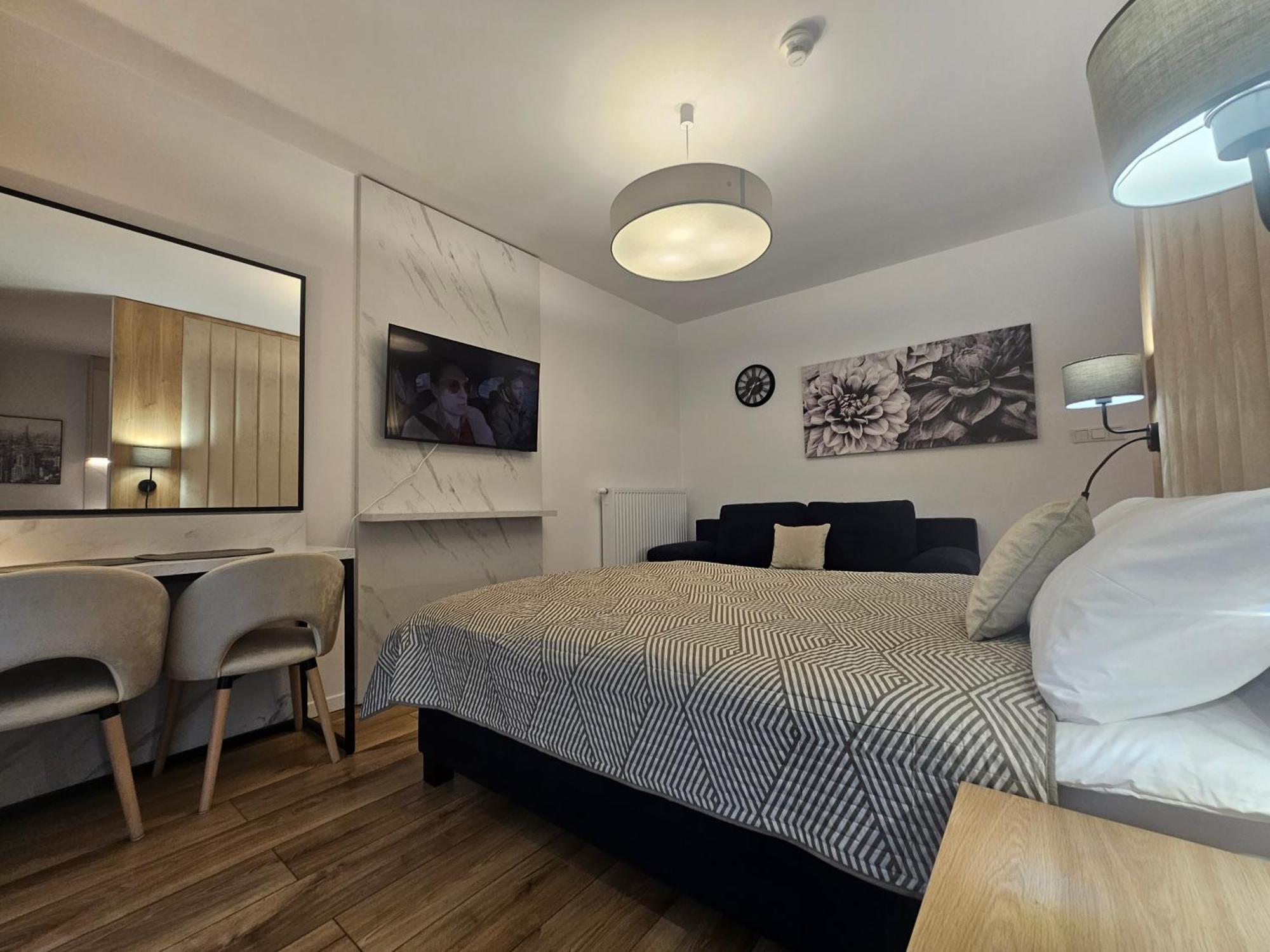 City Sense New Apartments - Main Station And City Center Βρότσλαβ Εξωτερικό φωτογραφία