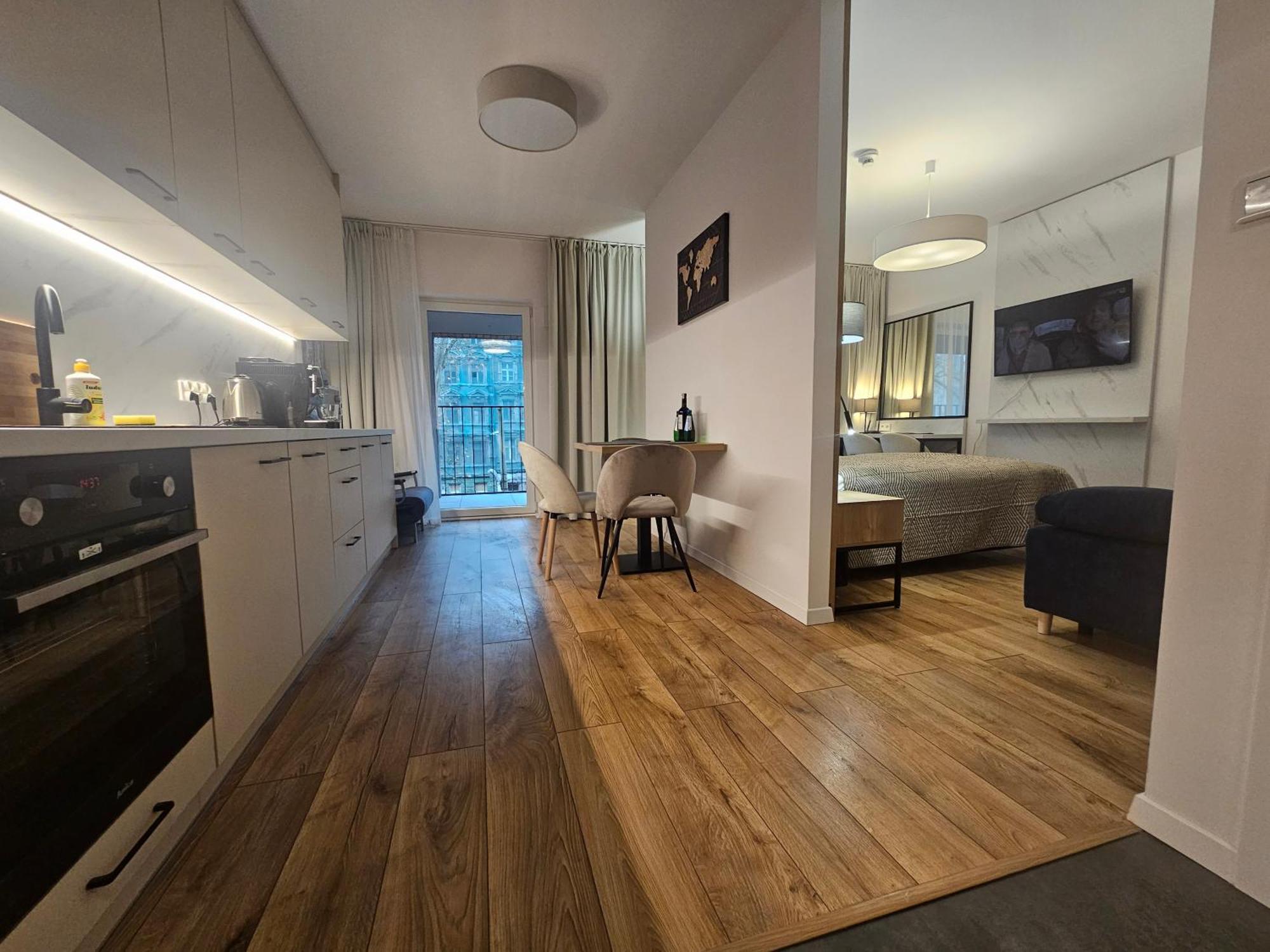 City Sense New Apartments - Main Station And City Center Βρότσλαβ Εξωτερικό φωτογραφία
